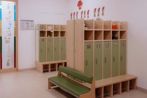 Garderobe der Krippe